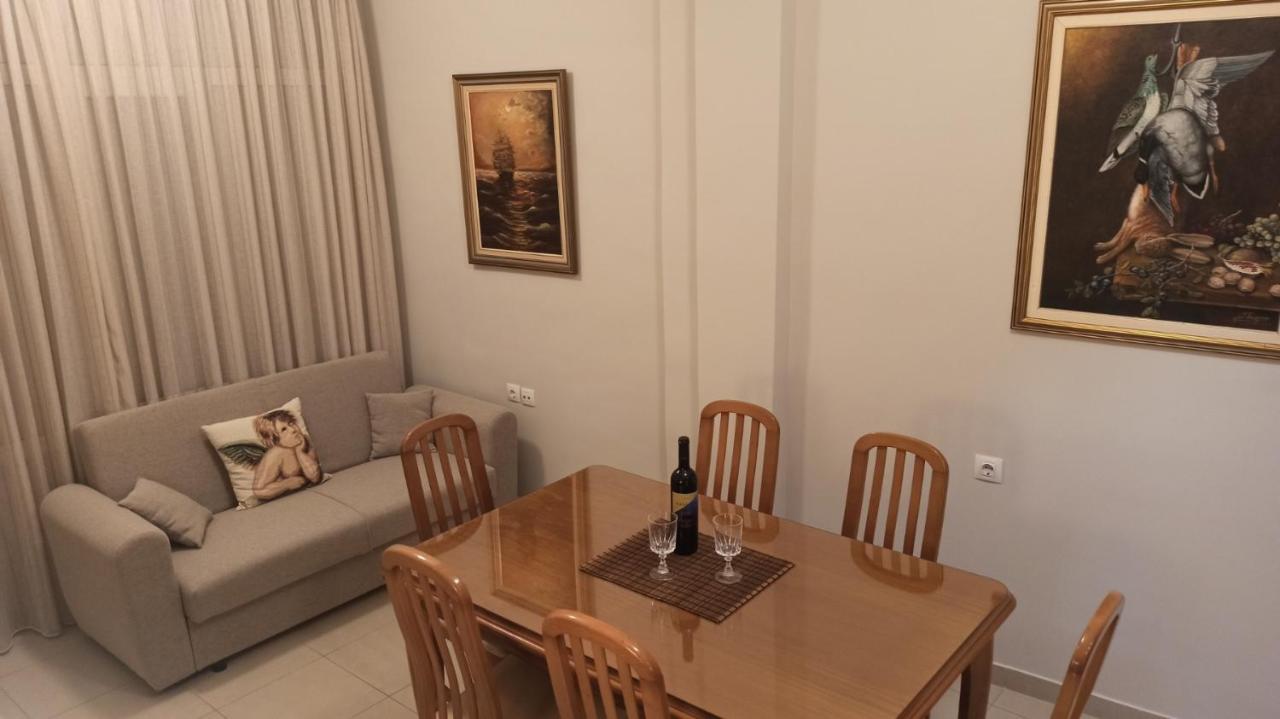 Agathi'S House Apartment Preveza Luaran gambar